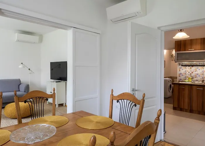 Vento Balaton בית נופש *